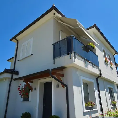 Marena Frühstückspension Pogradec